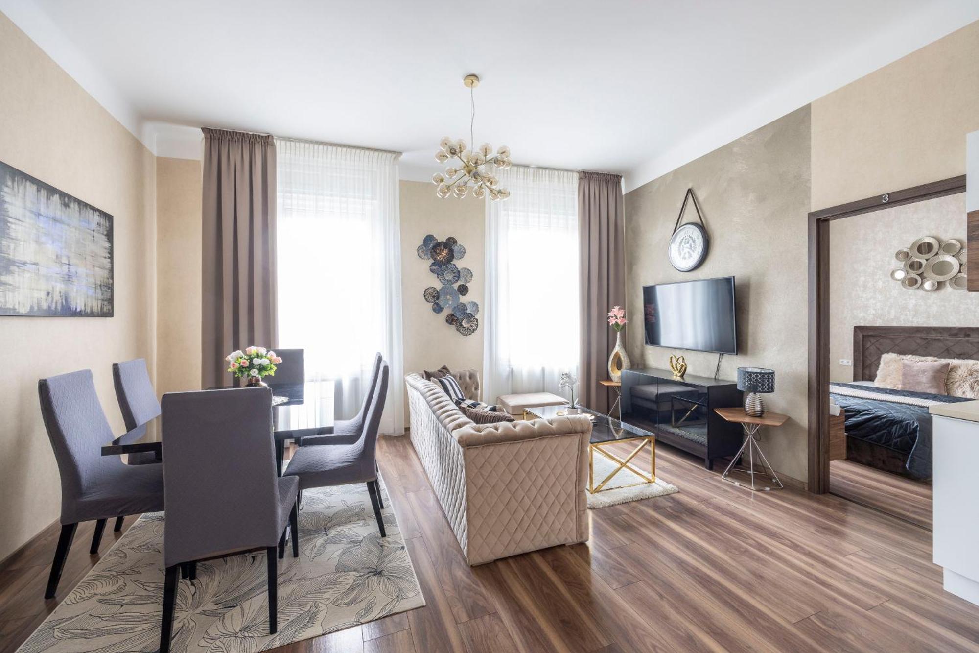Luxurious Elizabeth St With Sauna
