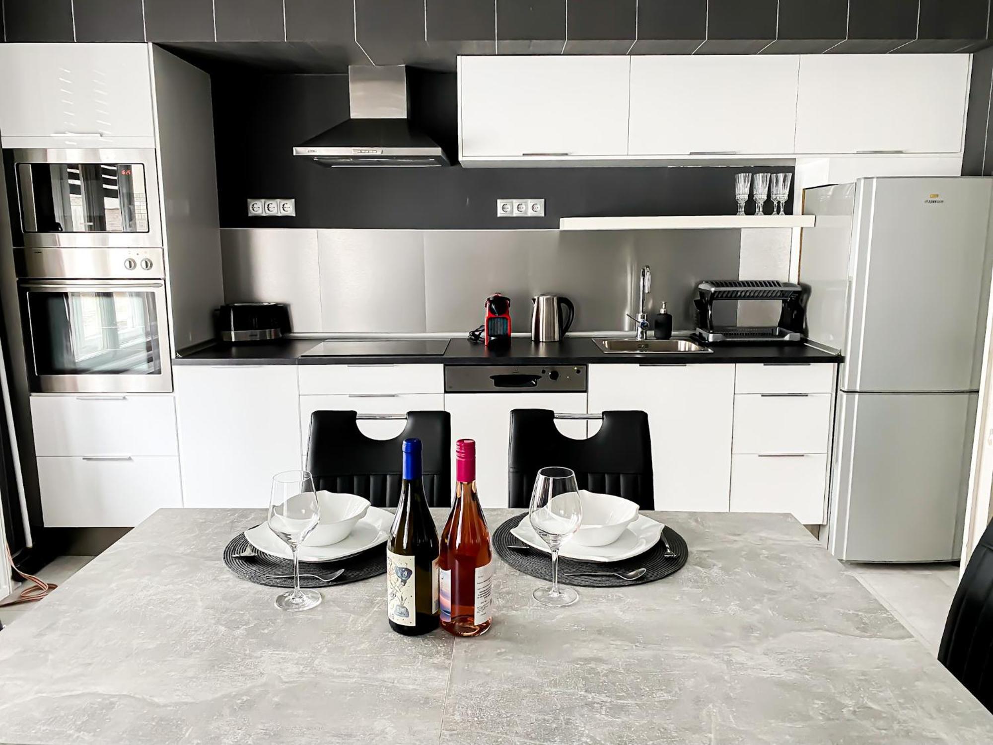Unique And Spacious In Downtown Budapest
