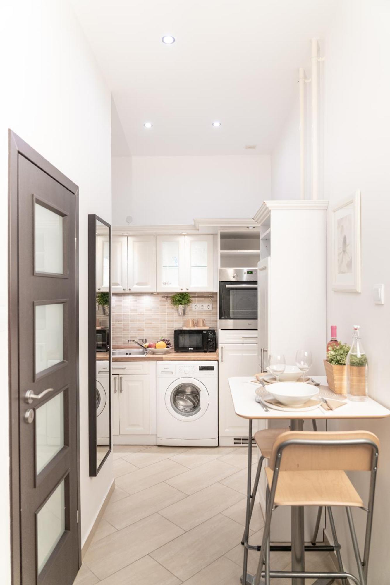 Bakats Square Premium With Ac Apartmán *