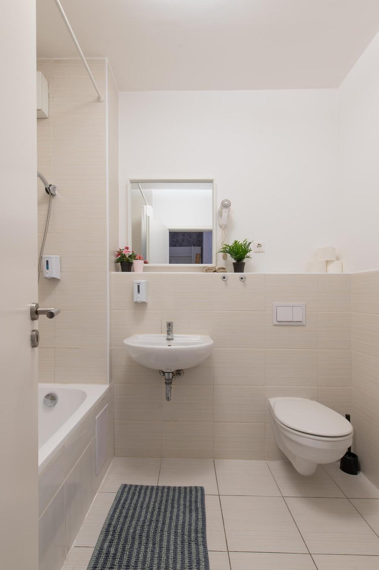 Mono Residence With Free Parking