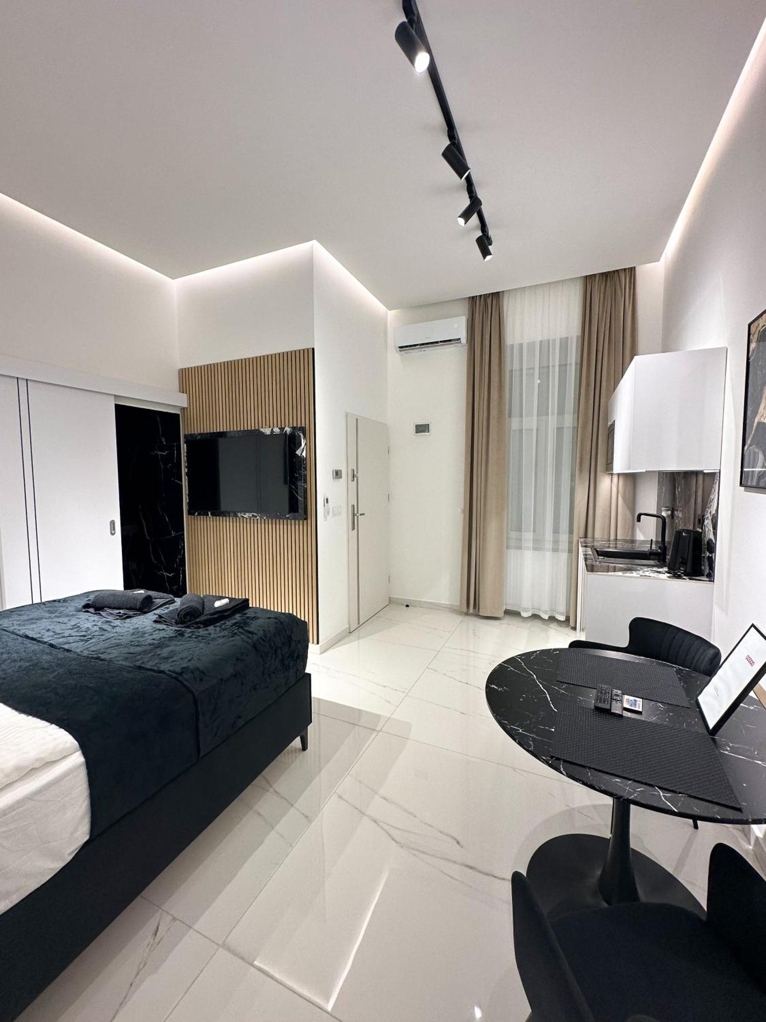 G6 Luxury Budapest