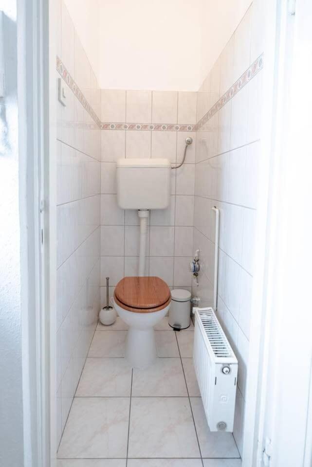 Excellent Location Lovely With Ac Appartement Budapest