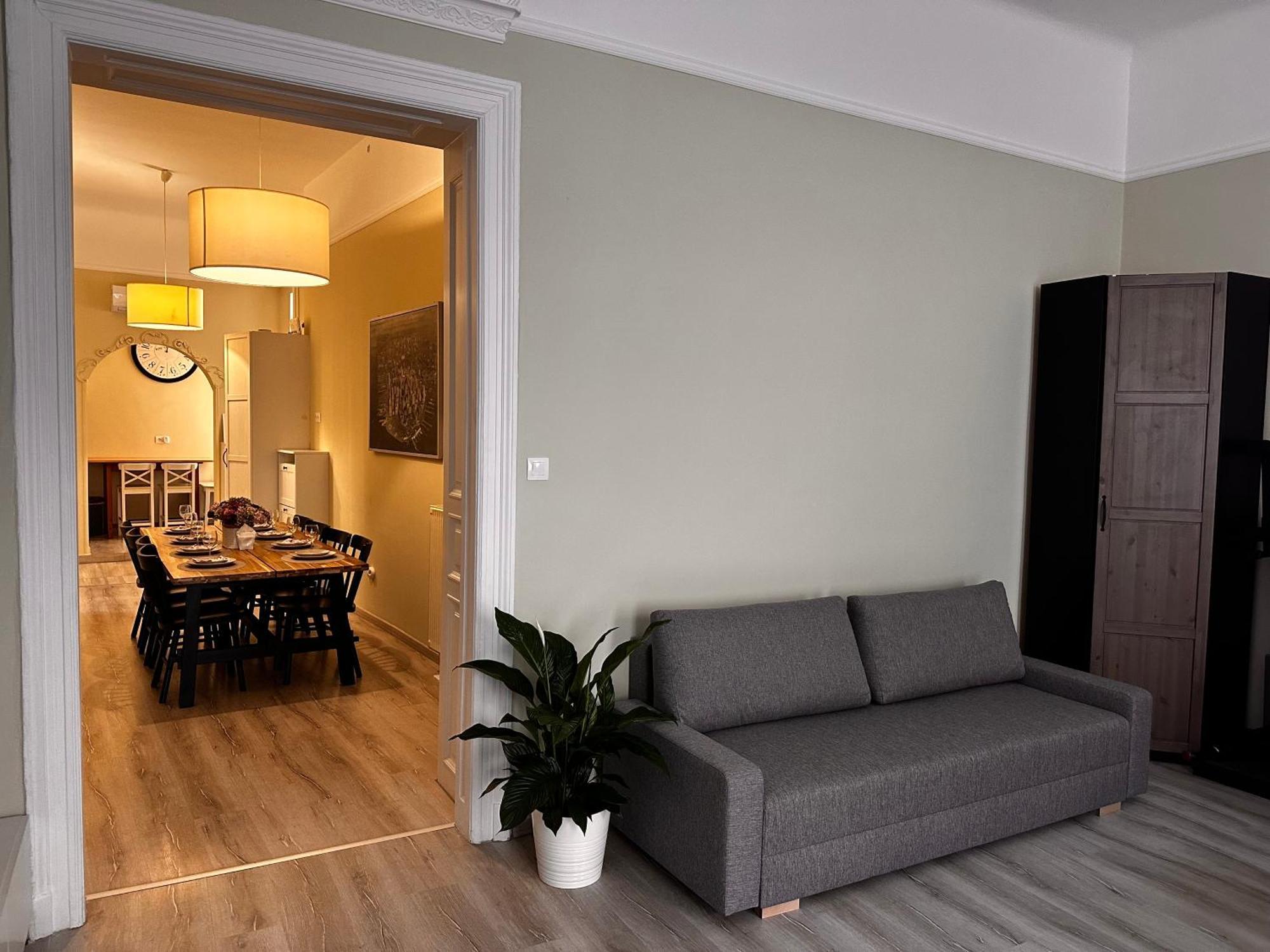 Spacious And Stylish Jokai * Budapest