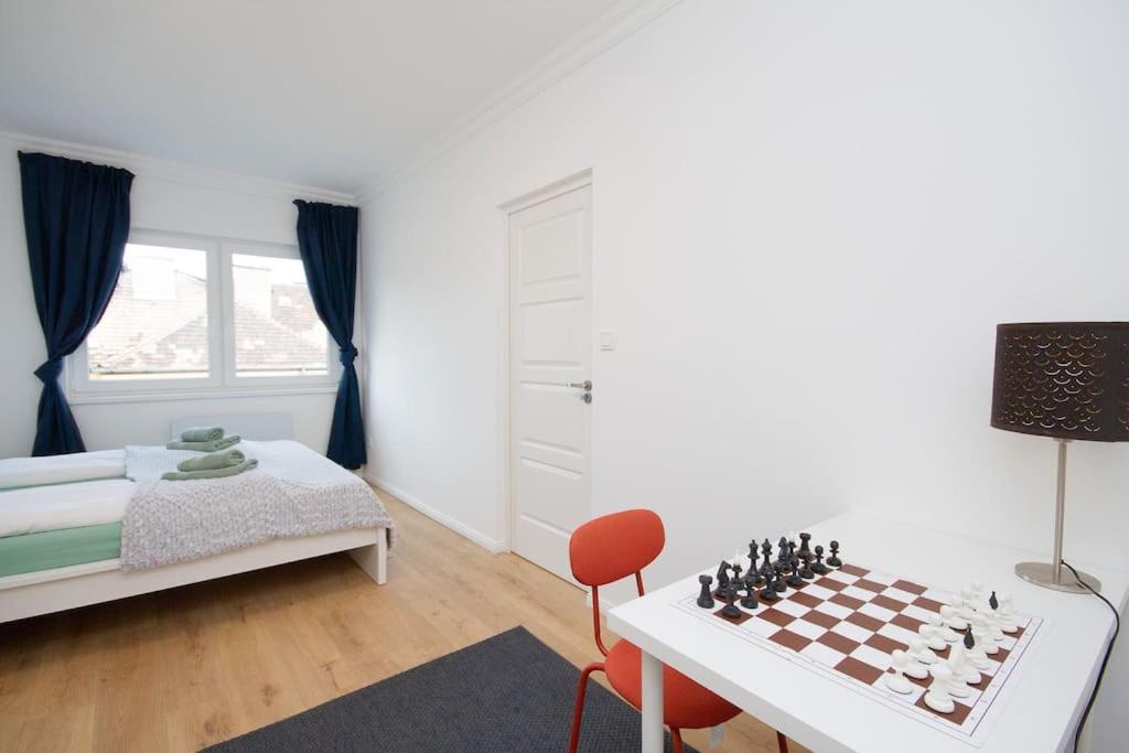 Marvany Deluxe Apartman On The Elit Buda Side By Newave Apartment *