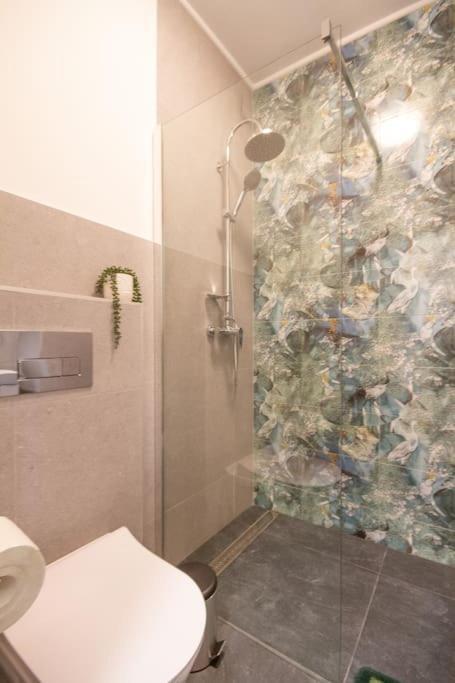 Apartment Marvany Deluxe Apartman On The Elit Buda Side By Newave *