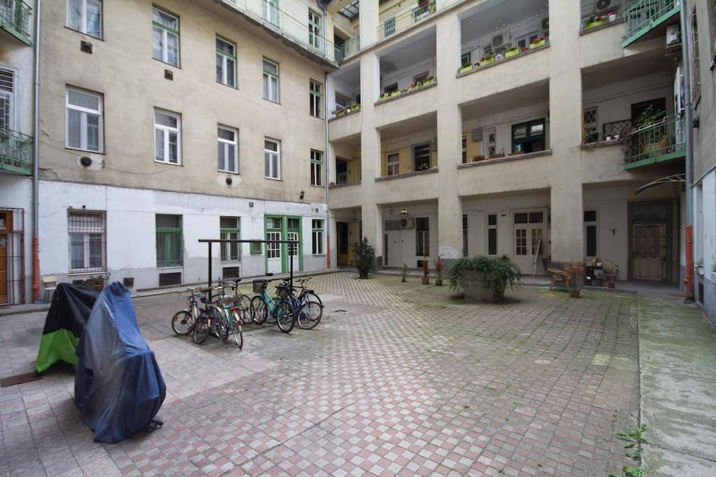 Apartment Marvany Deluxe Apartman On The Elit Buda Side By Newave *