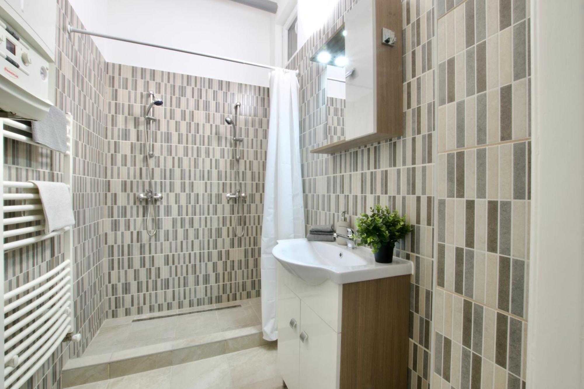 Premium By Hi5-ditroi * Budapest