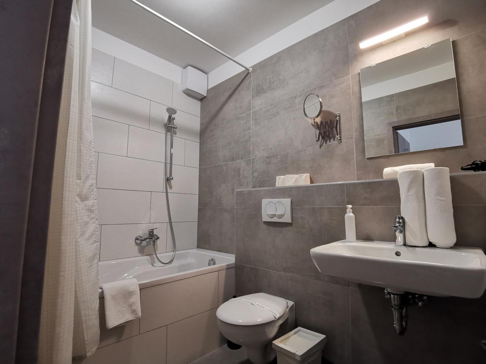 Vagabond Soho 4*