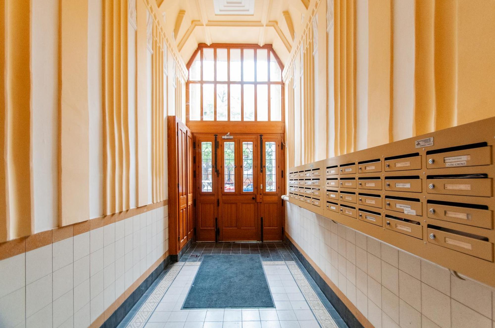 Appartement With Parliament View *