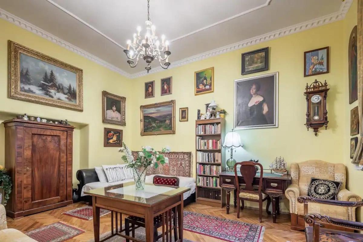 Apartament Market *