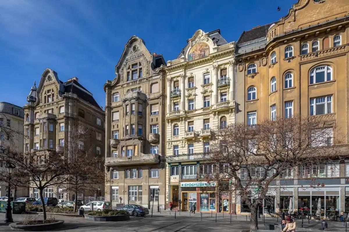 Apartament Market *
