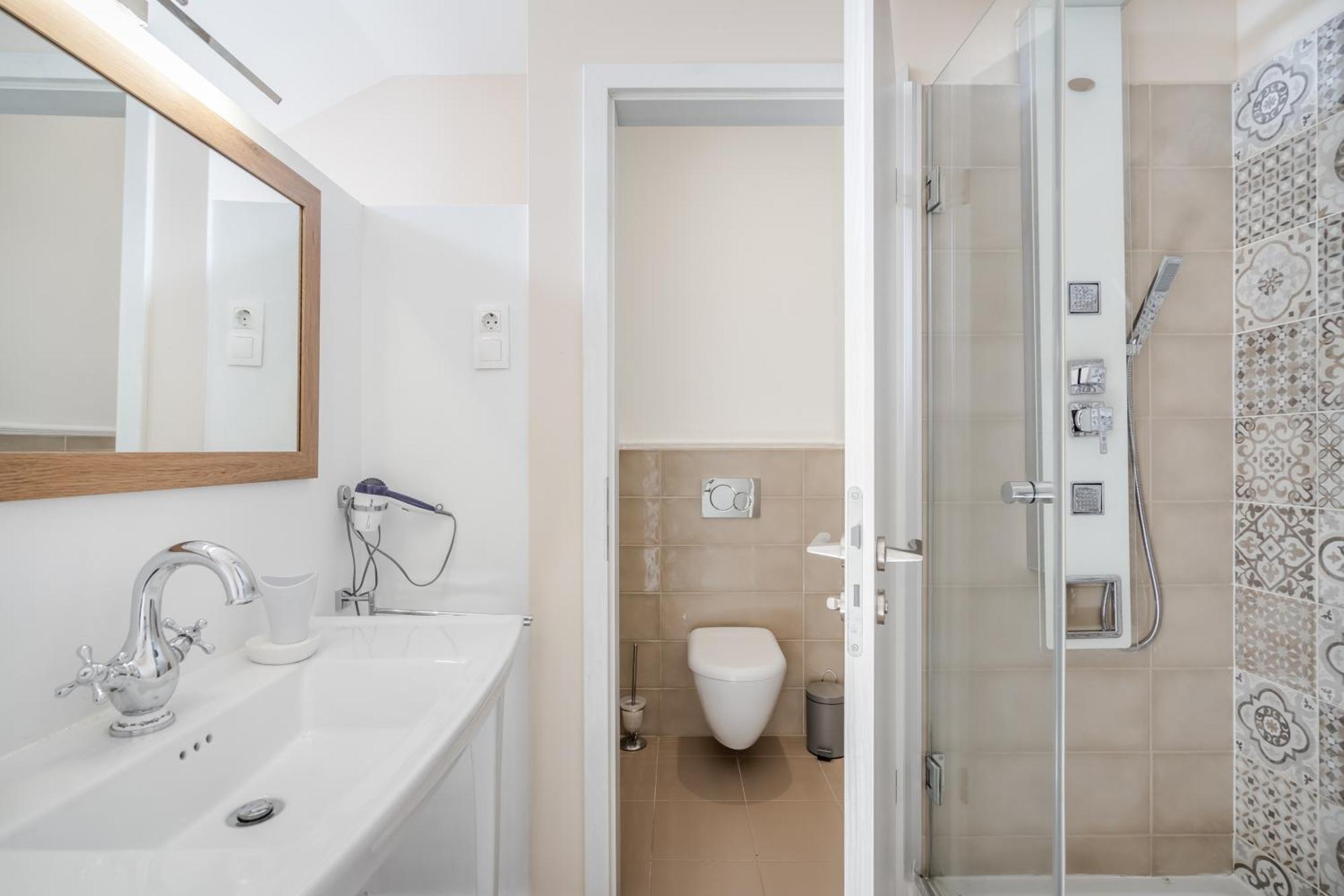 Nador Boutique- Location, By Bqa Hotell