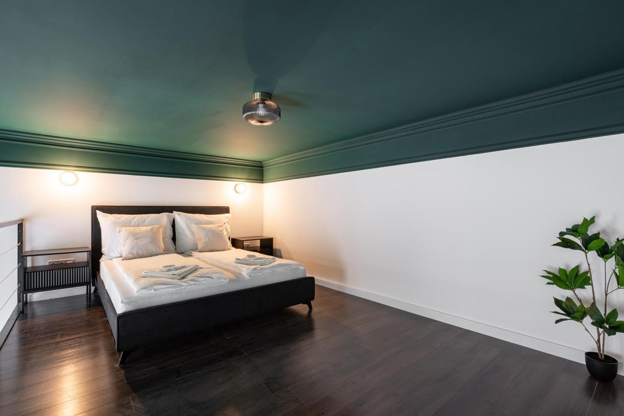E41 - Trendy Boutique - Prime Spot By Bqa Apartment *