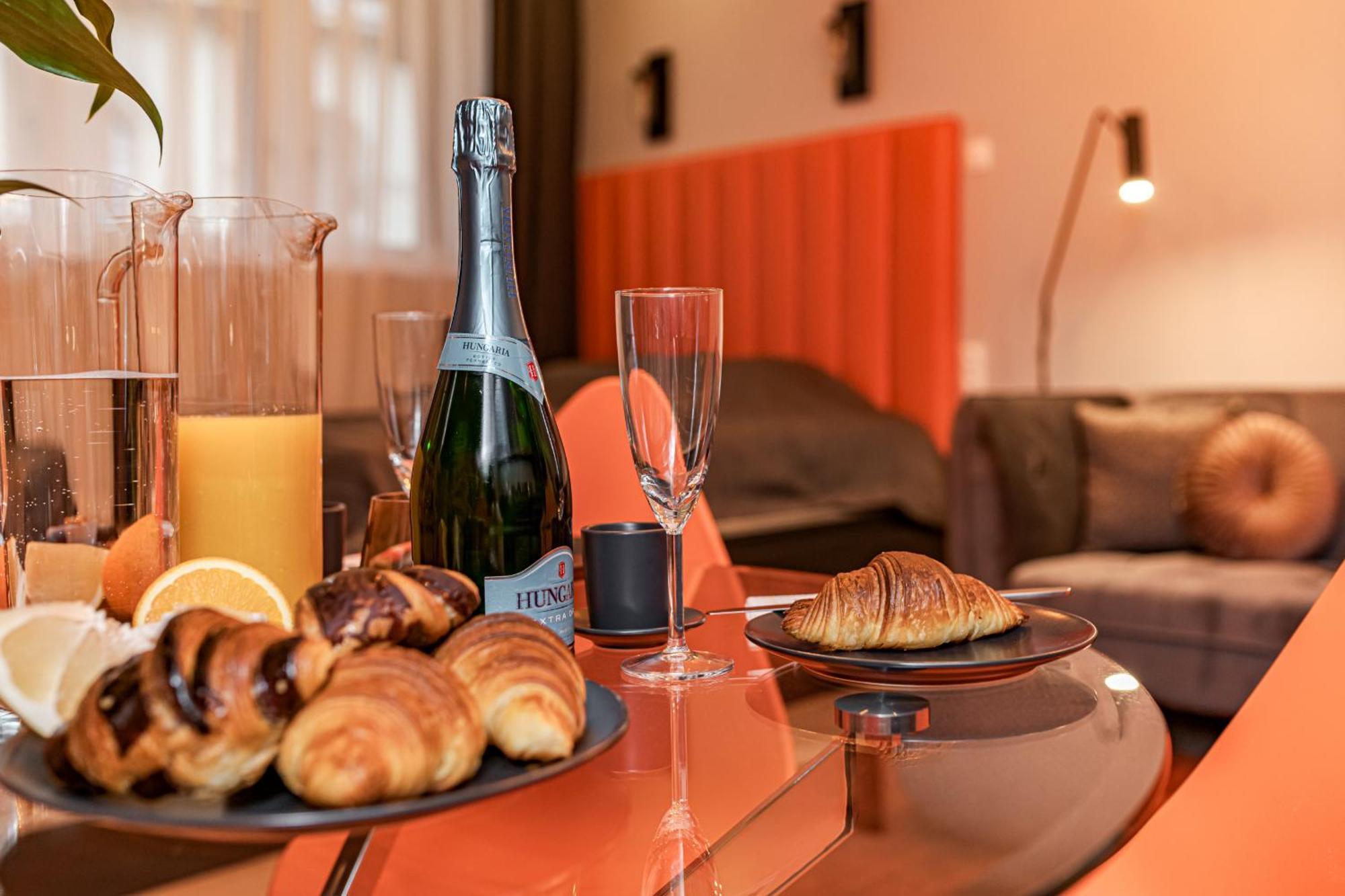 Luxury Tropical At Appartamento Budapest