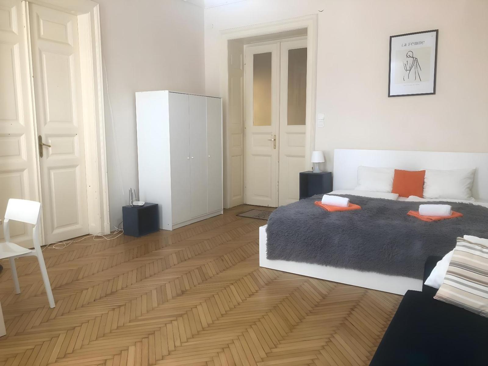 Apartment Chic Central