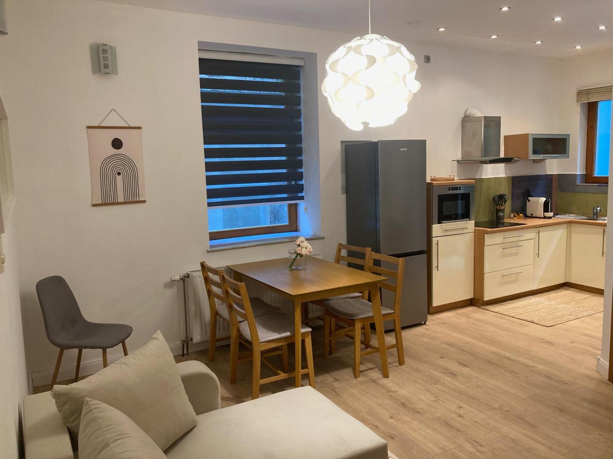 High Noon Apartament