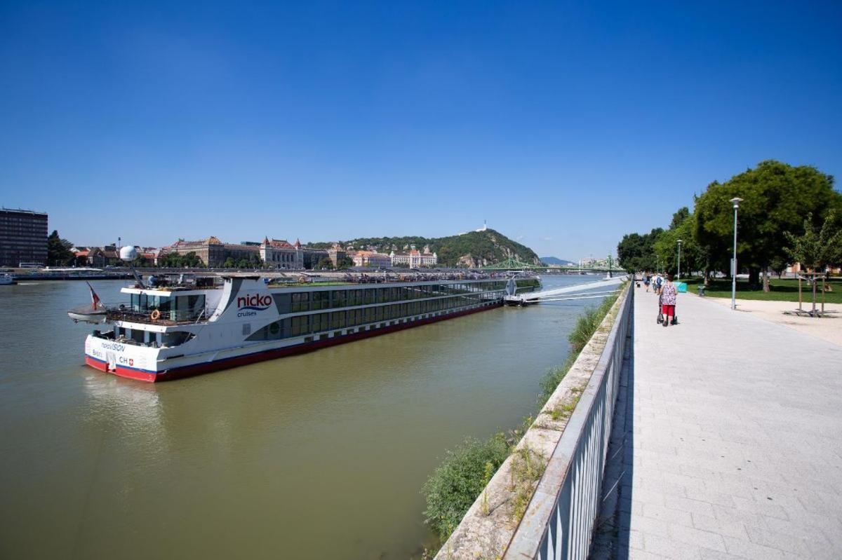 Cityscape Budget Corvinus * Budapest
