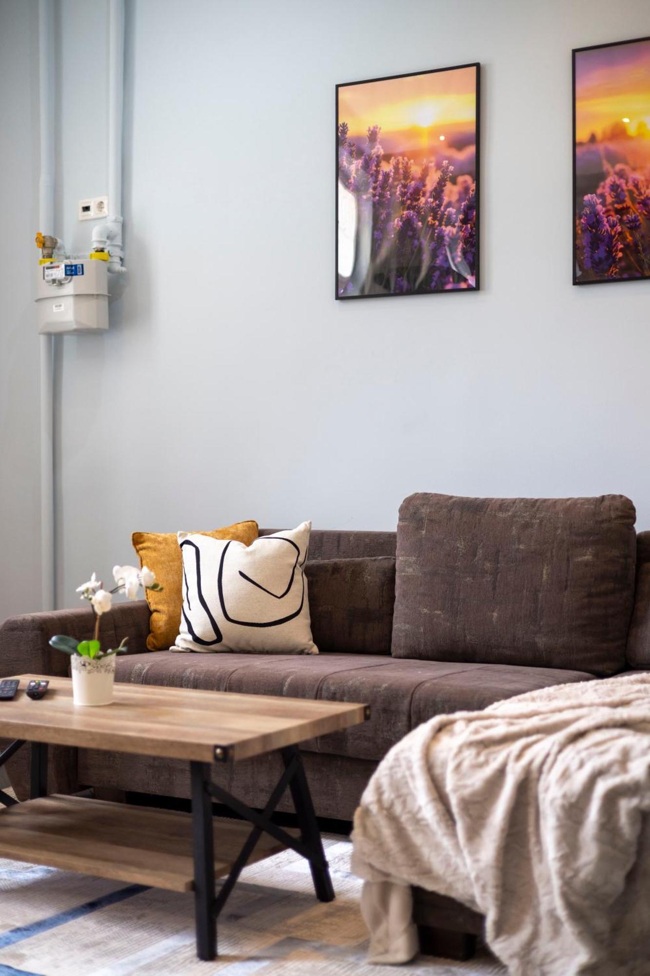 Explore From A Cozy & Sweet Retreat Appartement Boedapest