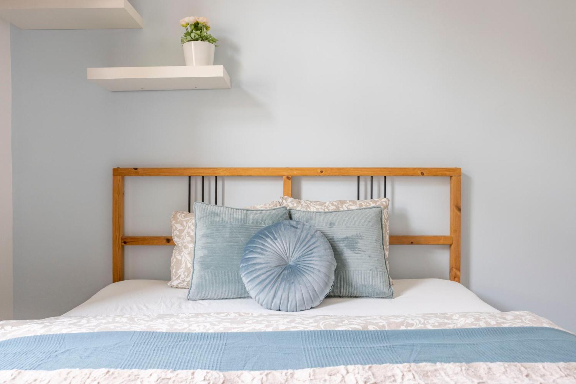 Explore From A Cozy & Sweet Retreat * Boedapest