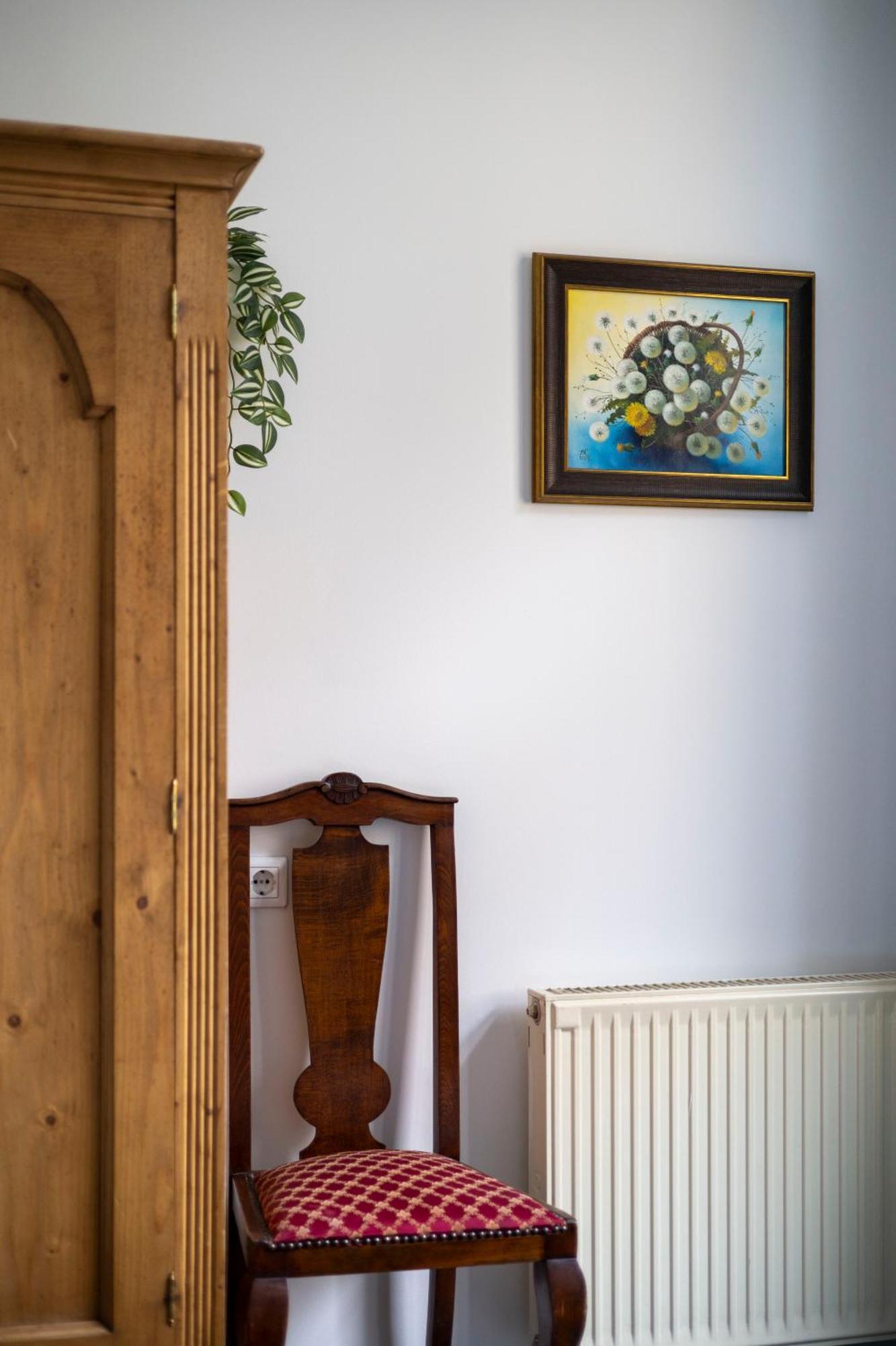 Explore From A Cozy & Sweet Retreat *