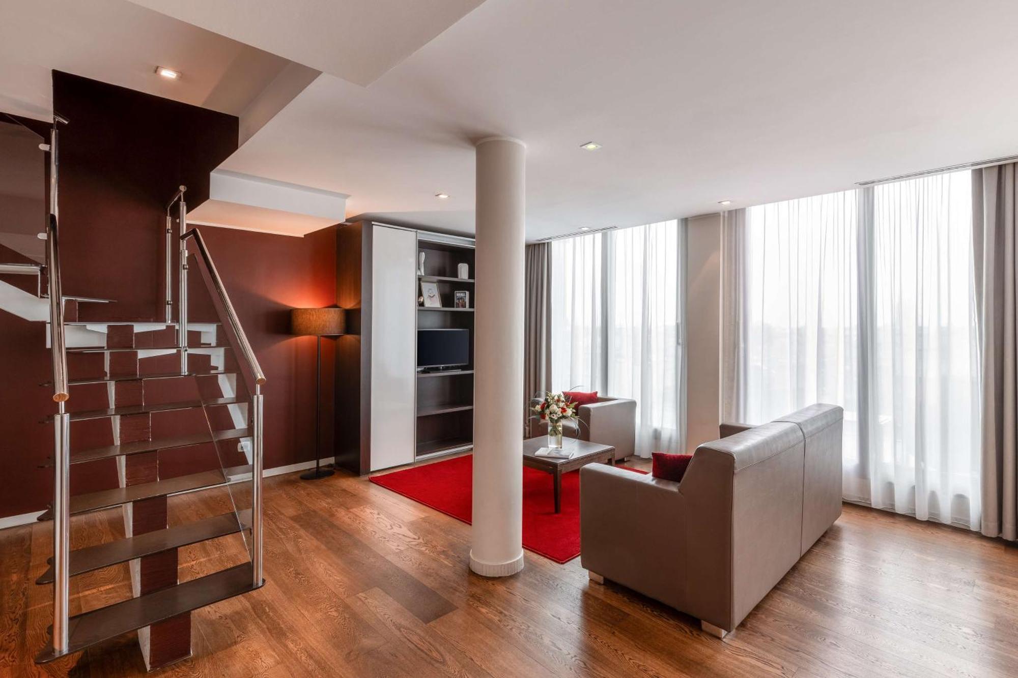 Nh Collection Center 4* Budapest