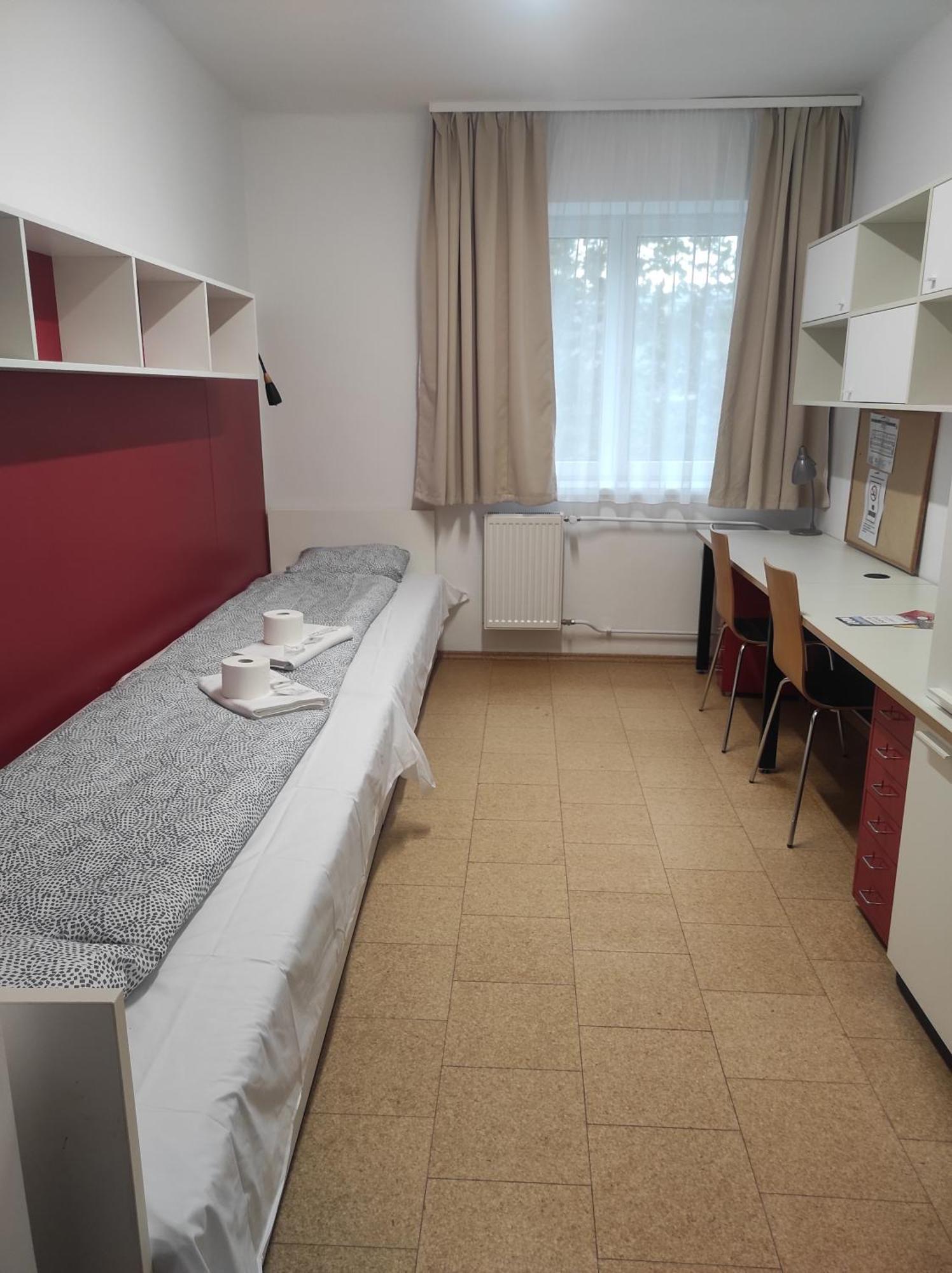 Hajdu * Budapest