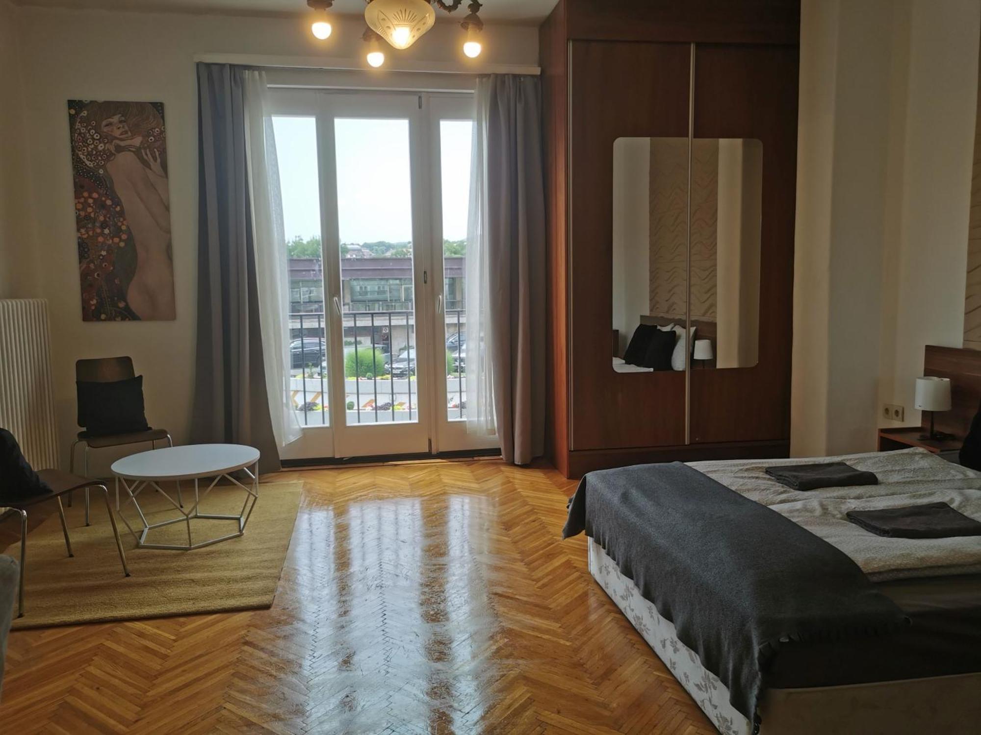 Jackquaters Apartmán
