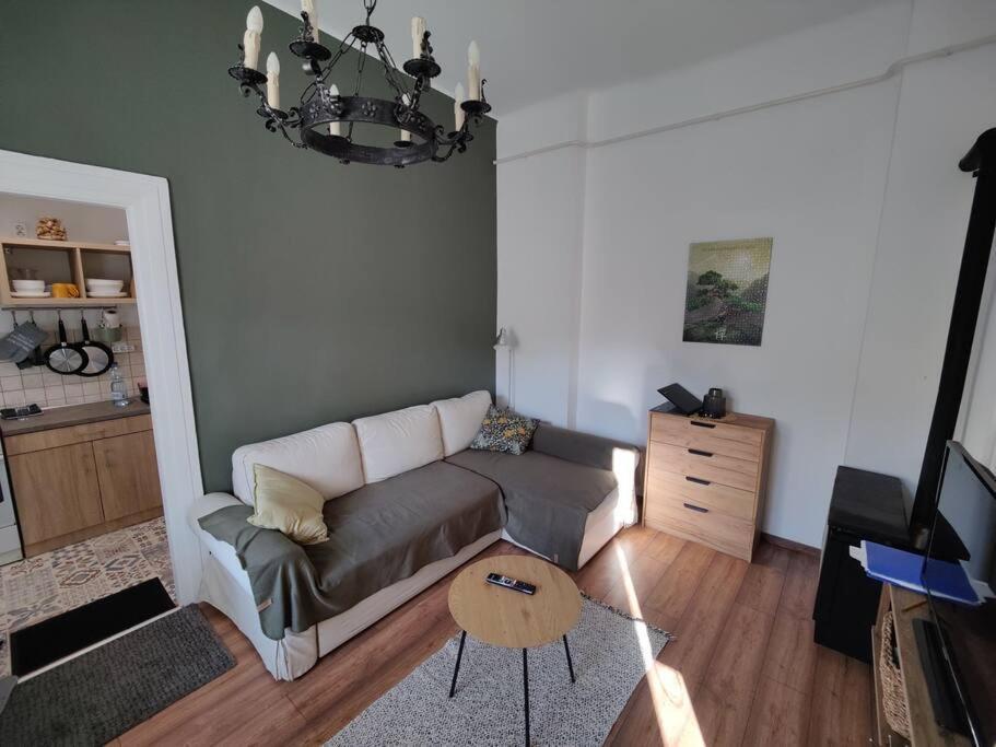 Ferencvarosi Tetoteraszos Appartement *