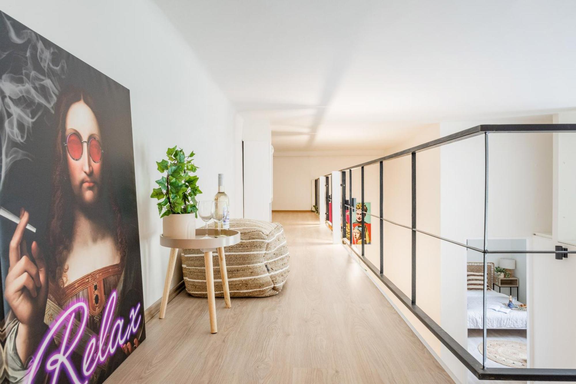Chic 3br Heart Of District 7- Gem
