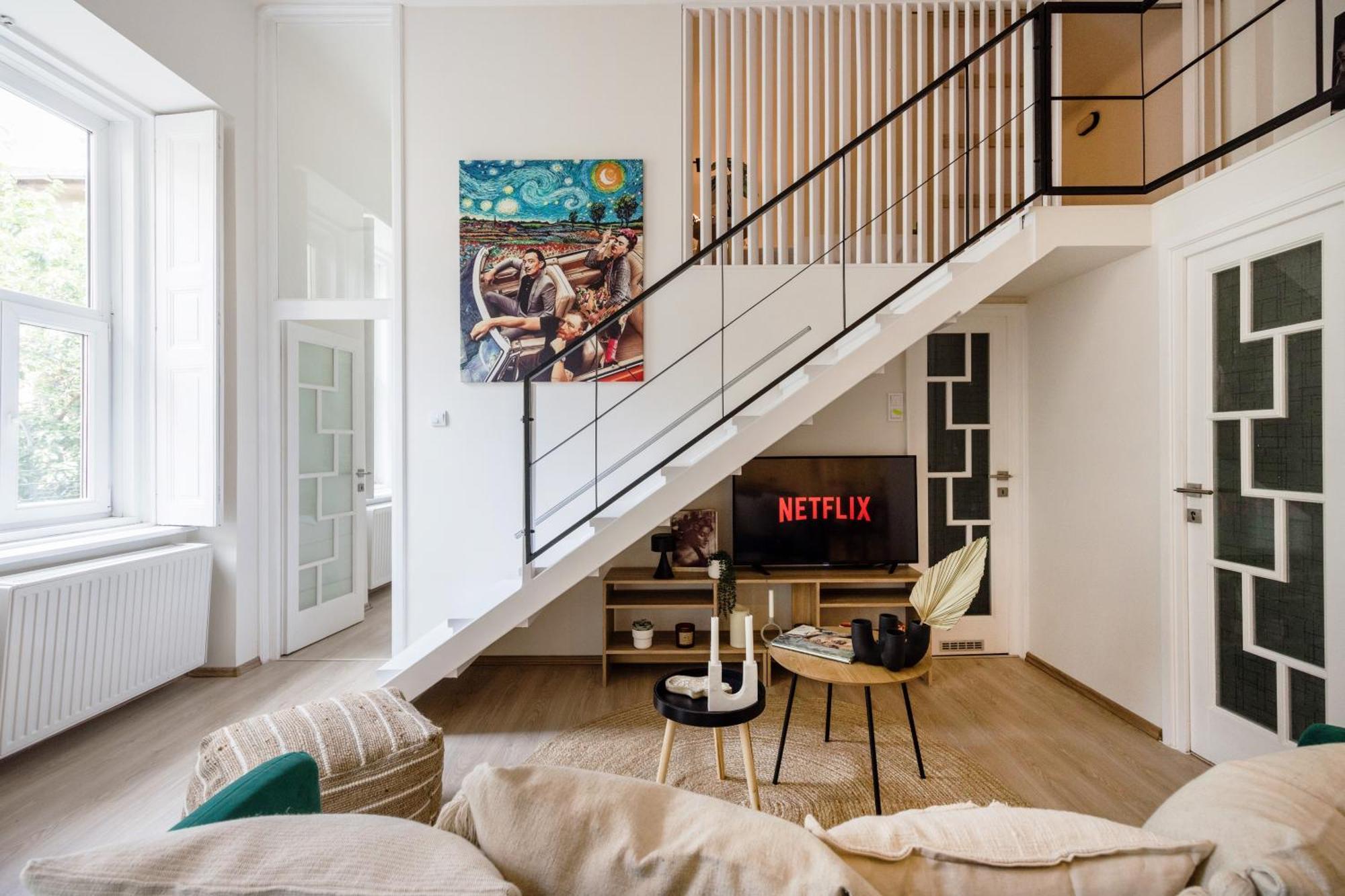 Chic 3br Heart Of District 7- Gem * Budapest