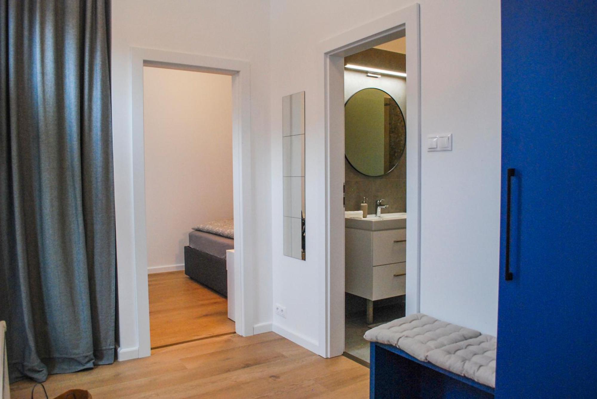 Sunny In Buda Apartment *