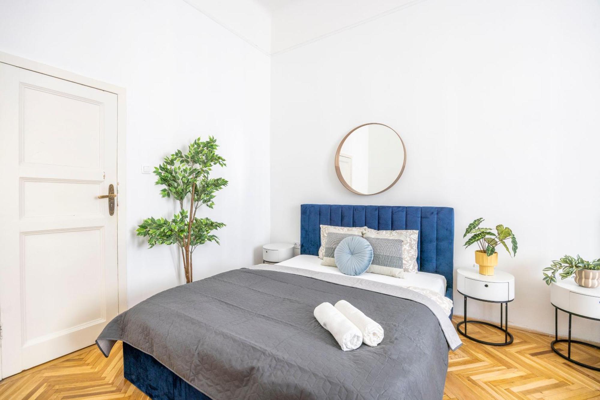 Apartment Stylish & Charming Cozy By Prestige Homes