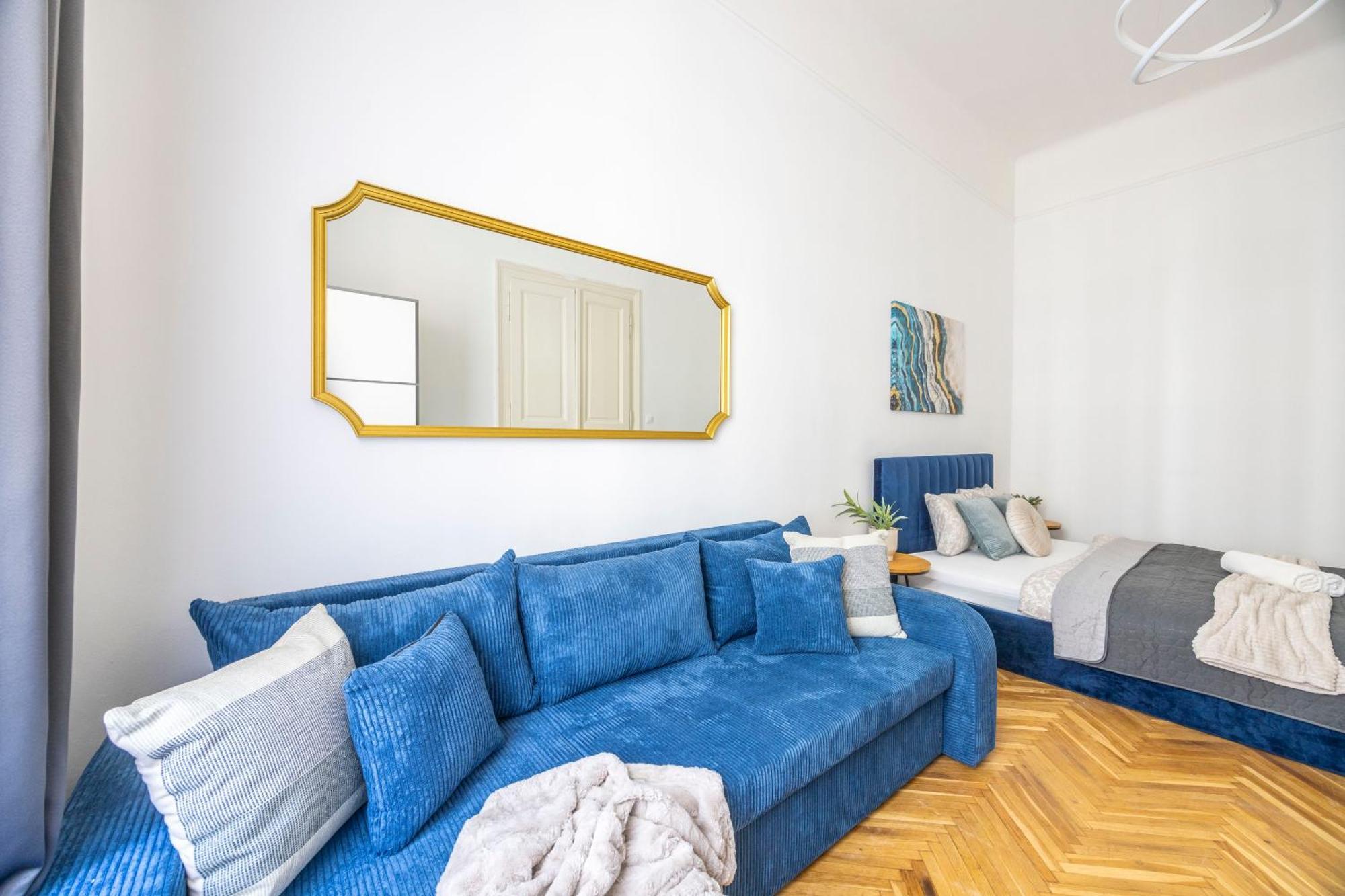 Apartment Stylish & Charming Cozy By Prestige Homes