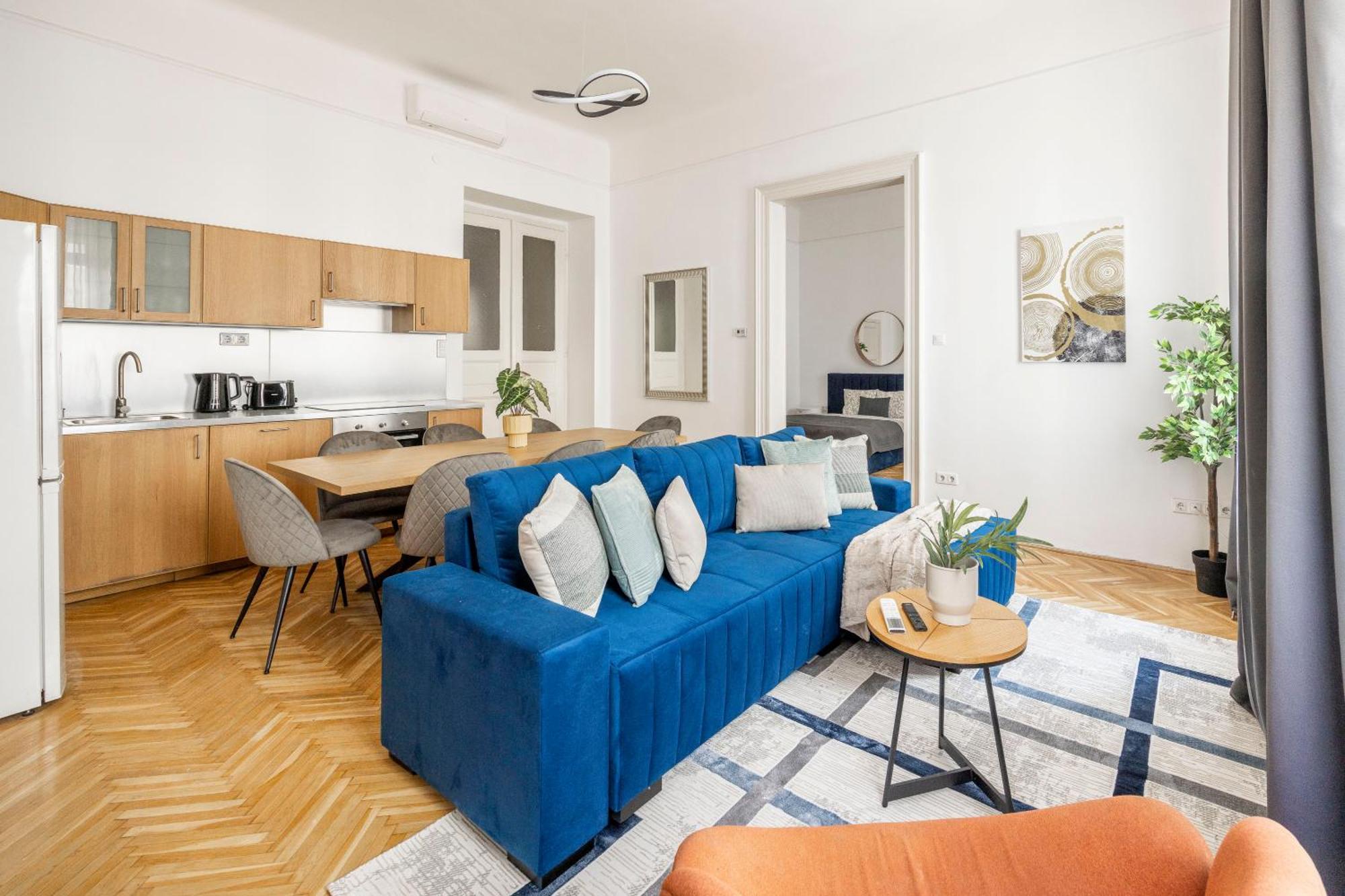 Stylish & Charming Cozy By Prestige Homes Budapest