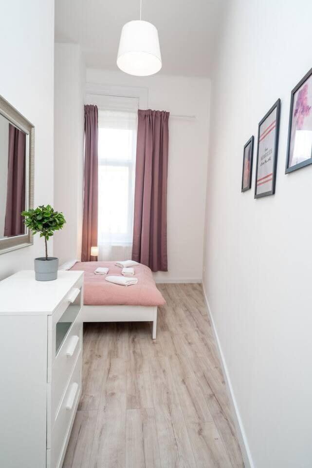 Extra Brand New And Large Ac Apartamento