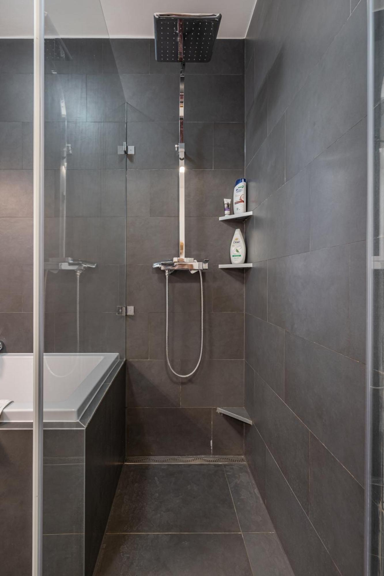 Apartment Earthy Elegance Budapest