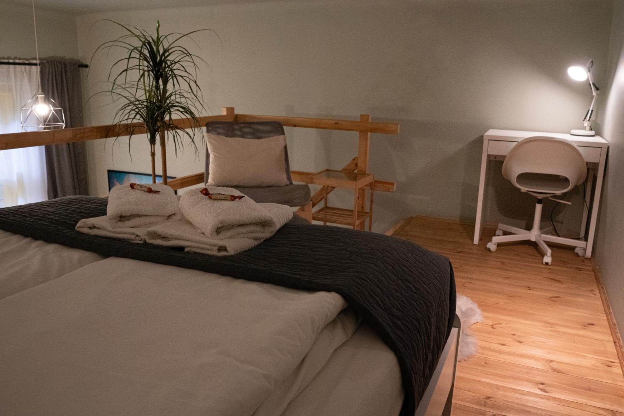 La Bella - Entire Near Gozsdu Udvar Apartamento