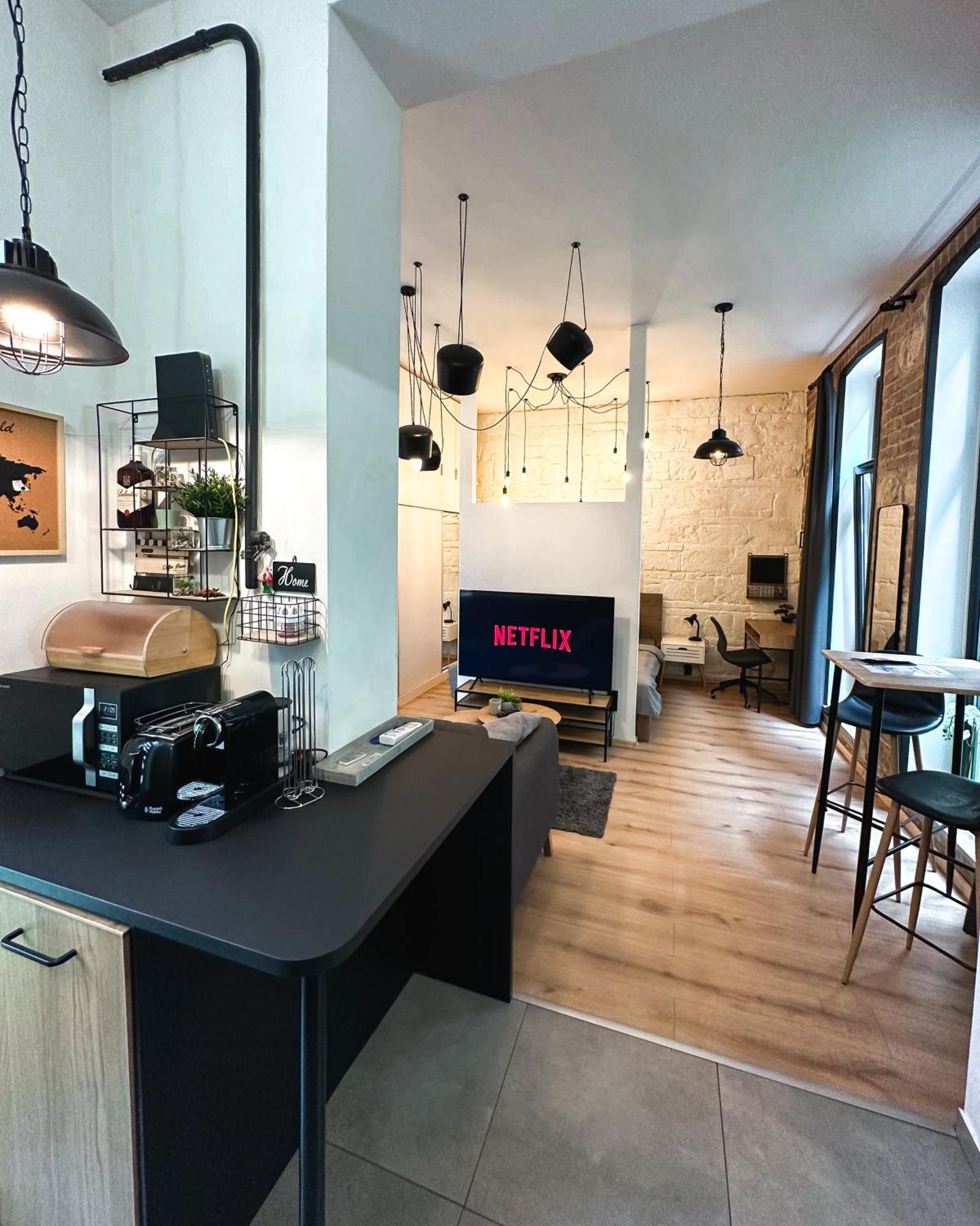 Apartment Urban With Private Garden Near Andrassy
