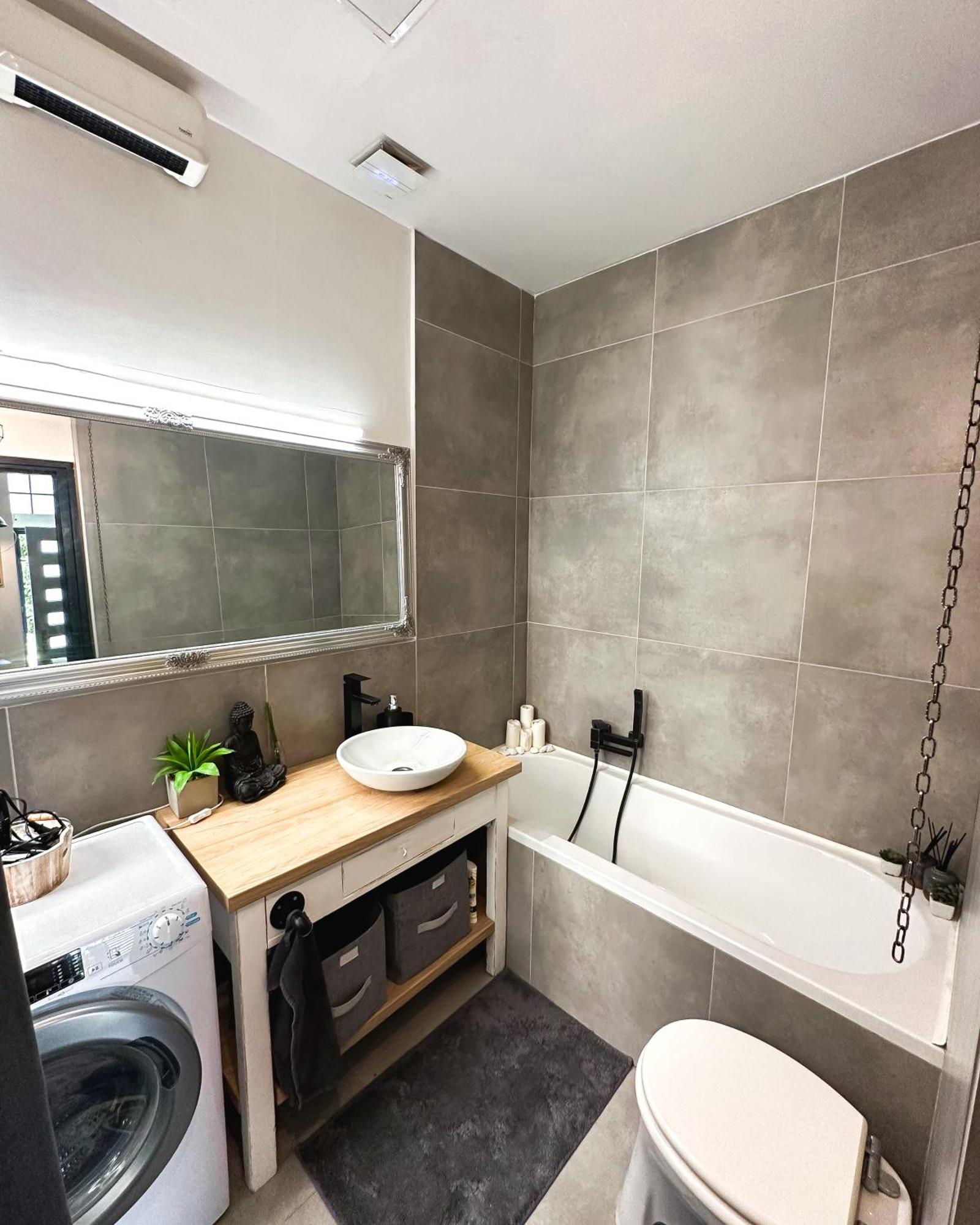 Apartment Urban With Private Garden Near Andrassy *