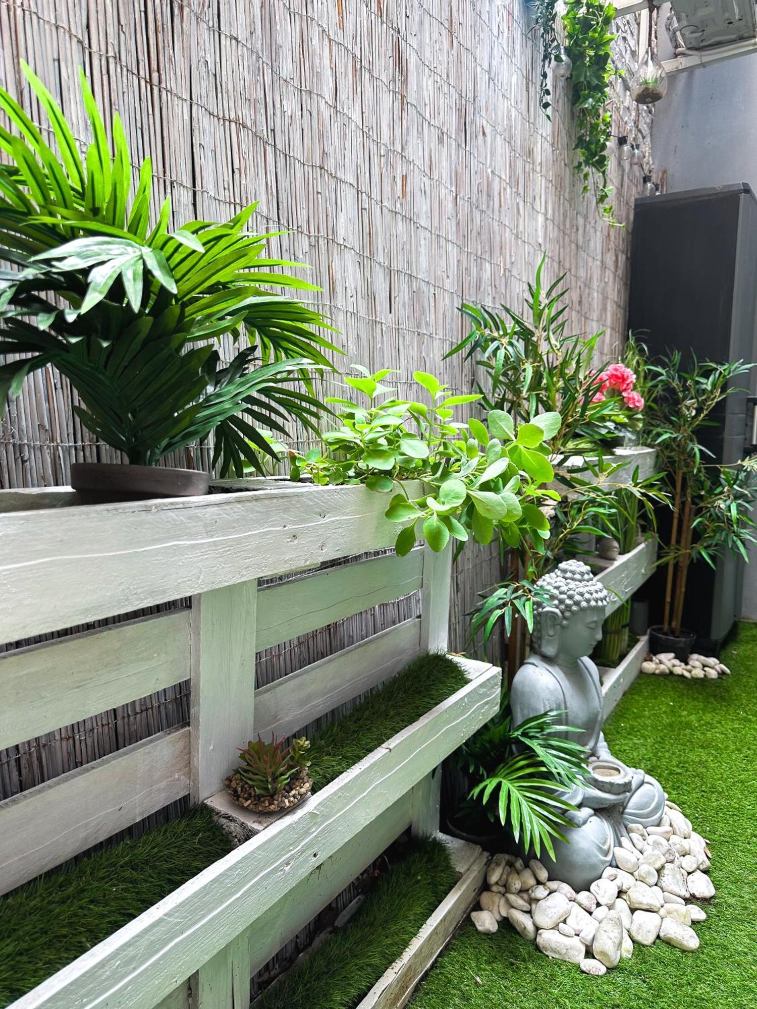 Urban With Private Garden Near Andrassy Apartment Budapest