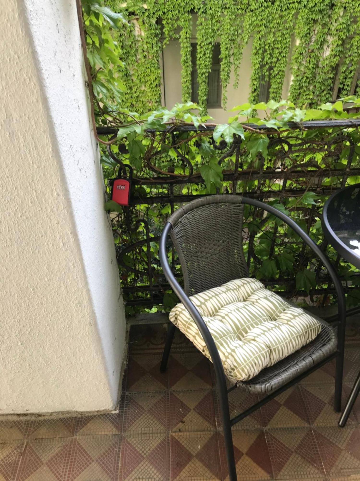 A Lovley Newly Decorated Fully Equipped Walking Distance To The Park Where Will Find The World Famous Szechenyi Thermal Bath Spa, Museums , And The Capital Circus , Ac, Smart Tv, High Speed Internet Appartamento