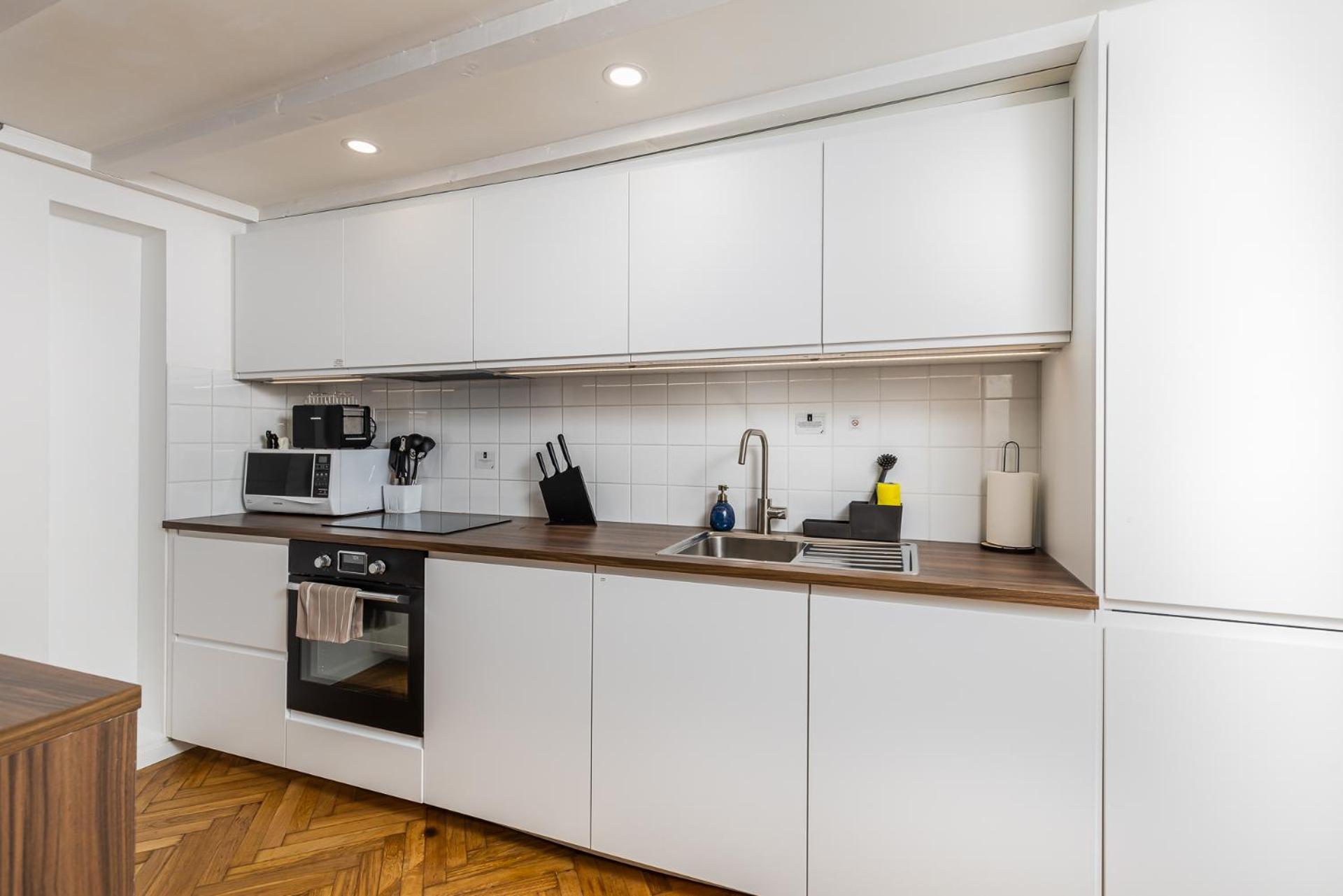 Aviator Loft Designer Apartment With Ac Near Opera And Basilica In Budapest Budapest