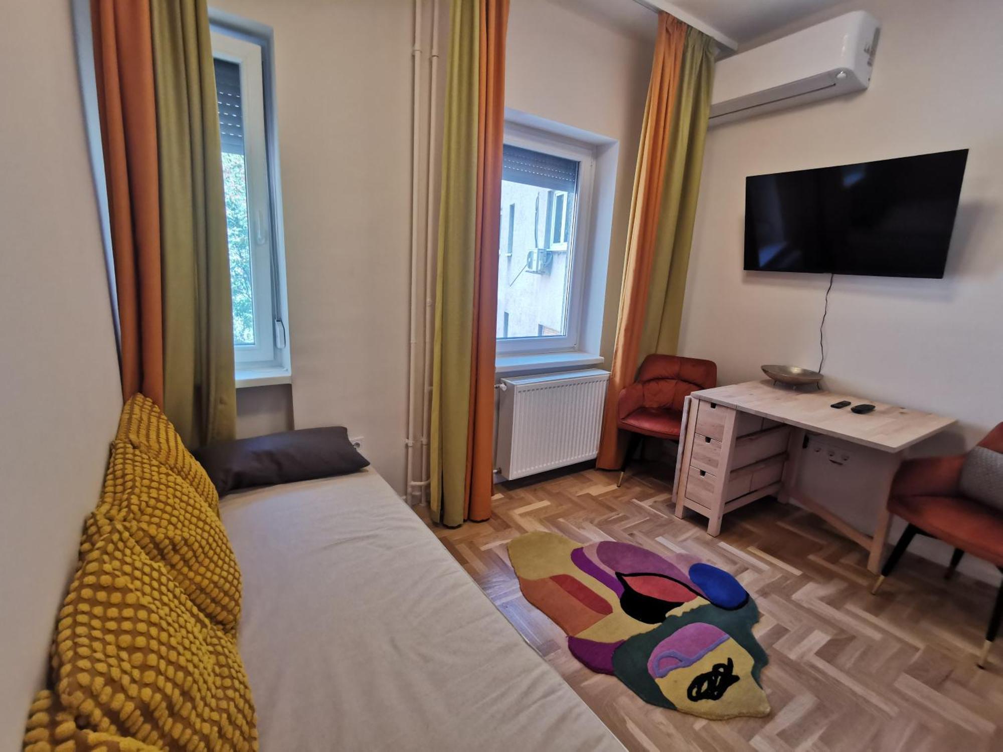 Center K59 * Budapest