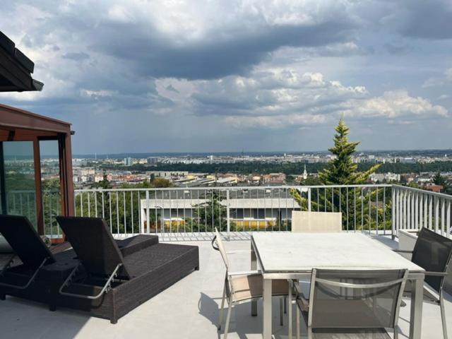 Rosehill Penthouse *