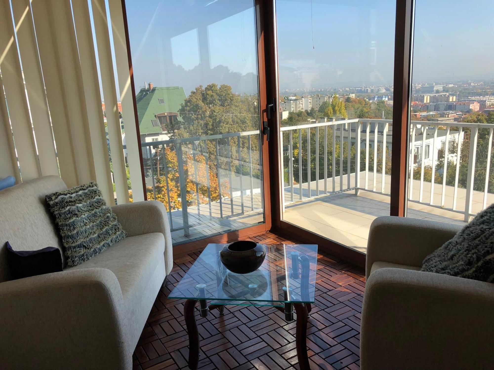 Rosehill Penthouse *