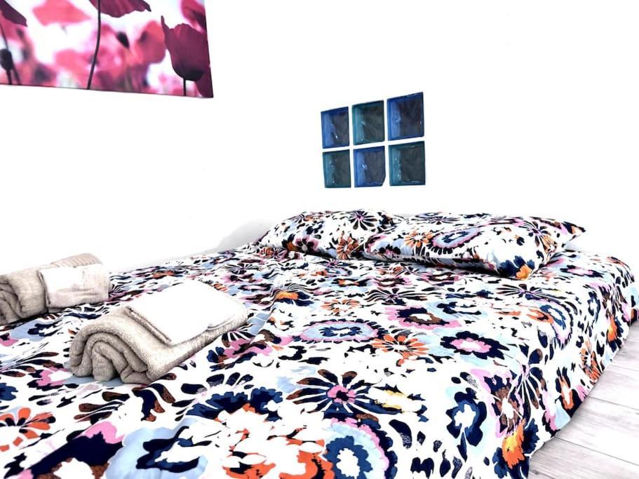 F2 Ultra Danube Loft Apartment
