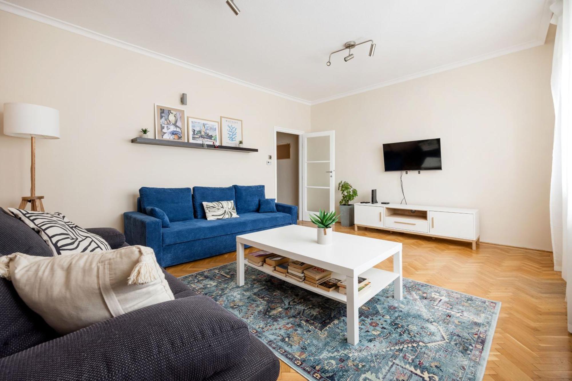 Apartment Family Near Park *