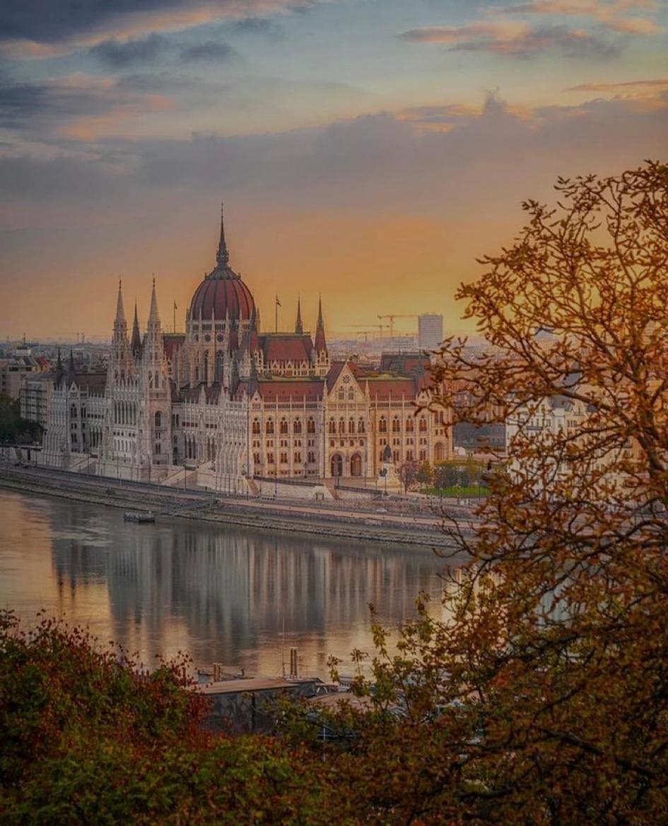 U Central * Budapest