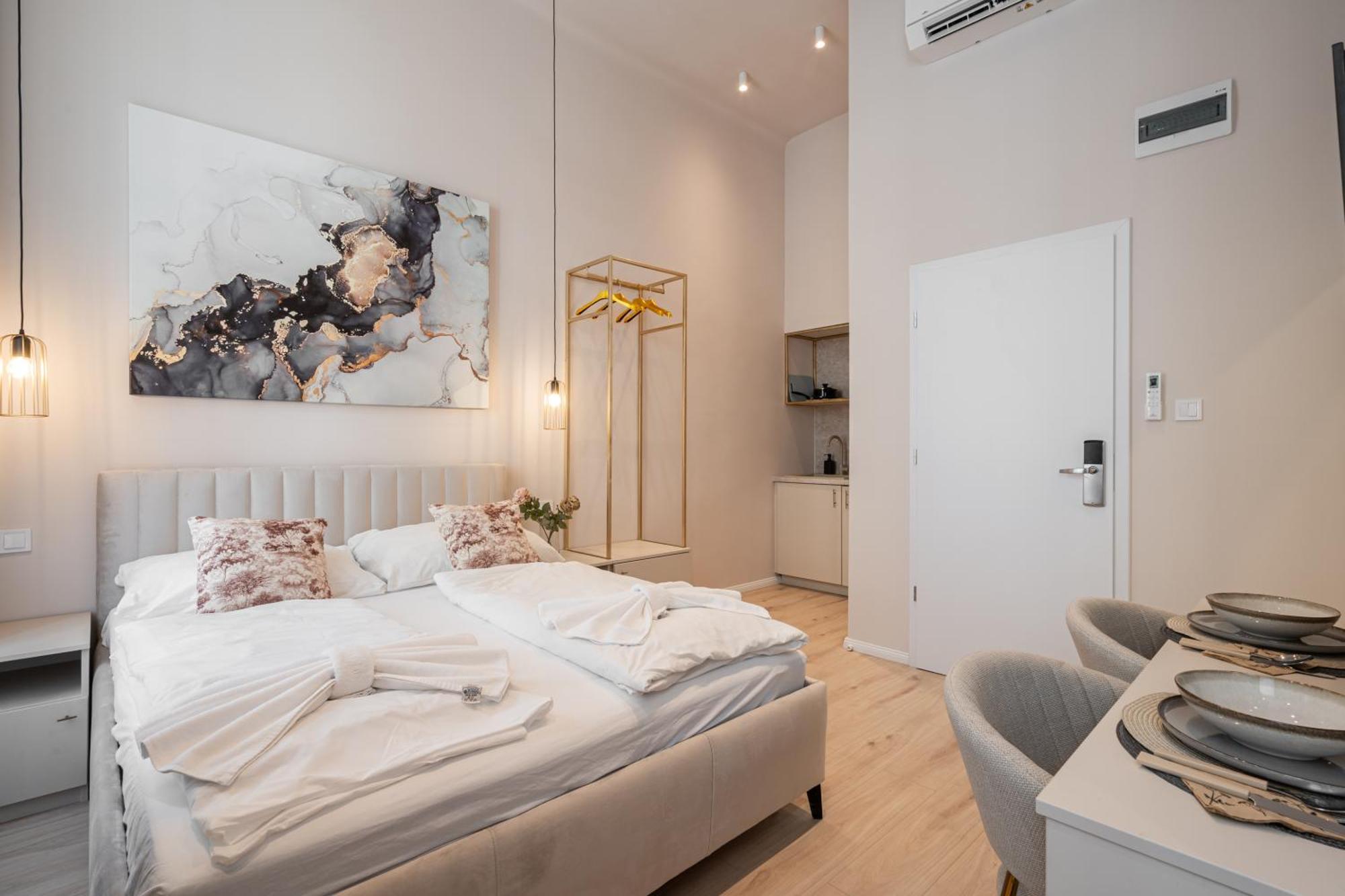 W30 - Wesselenyi Charming - Location By Bqa Apartment
