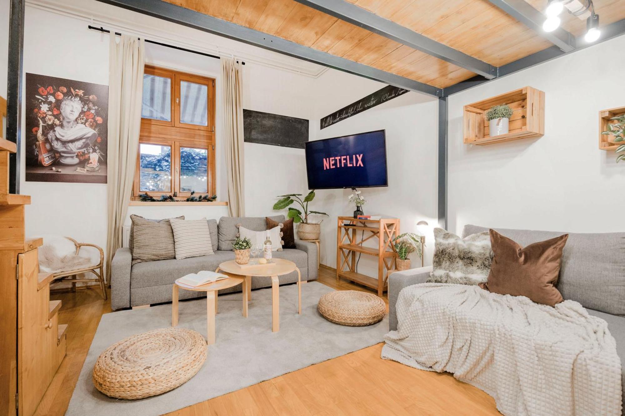 Wellness Wonderland Garden, Sauna, Jacuzzi In Cbd